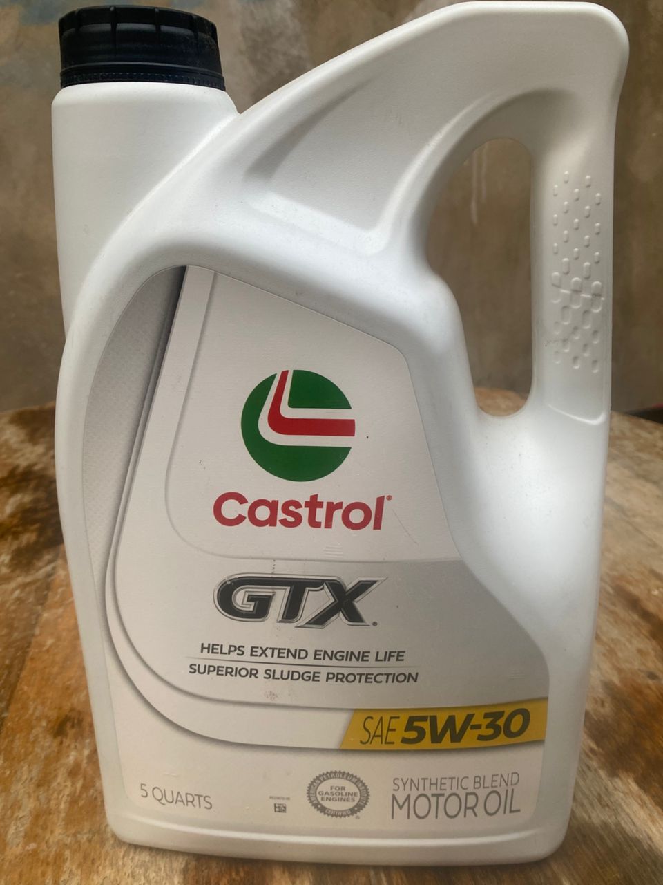 Huile Castrol GTX 5W30 5Quarts=4,7Litres